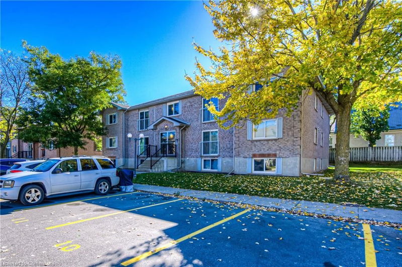 323 Northlake Drive #4, Waterloo, Ontario (MLS 40673700)