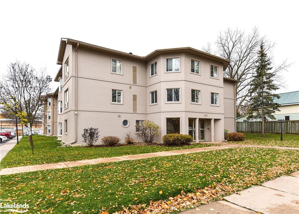 Condo/Apt Unit for sale at 201-107 Bond Street, Orillia, South Ward, L3V 1J7 - MLS: 40674882