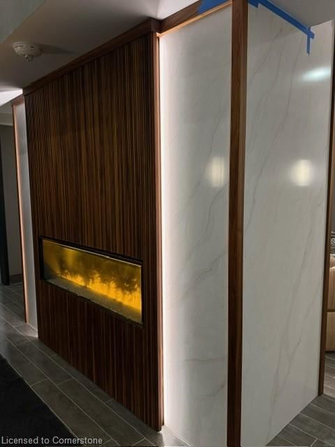 Room1