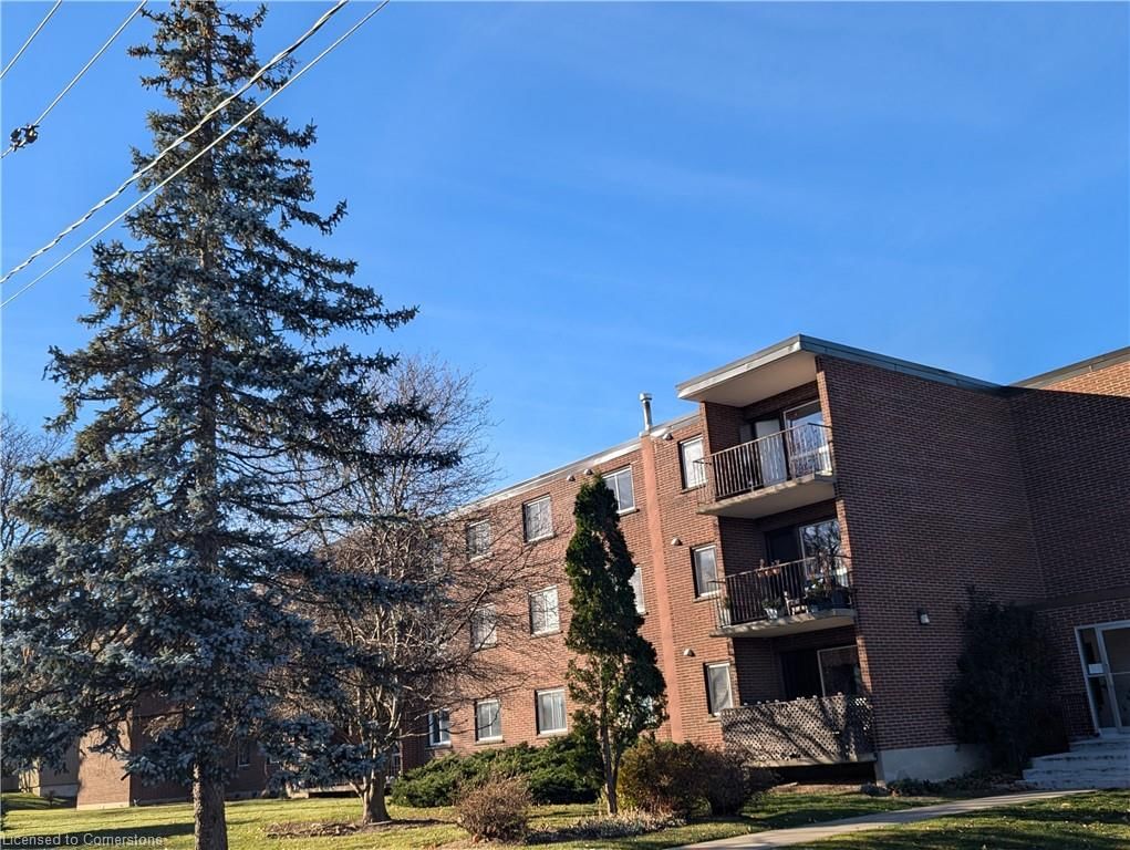 Condo/Apt Unit leased at 202-4 Avalon Place, Kitchener, Forest Hill, N2M 4N6 - MLS: 40675975