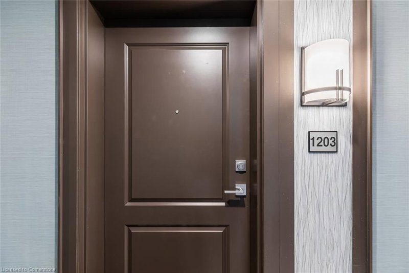 Room2