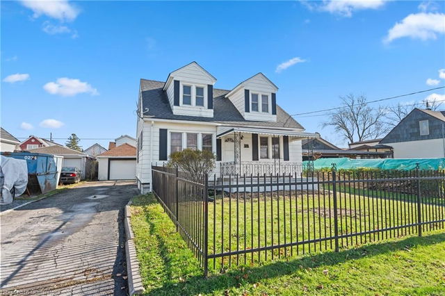 515 Deere Street
