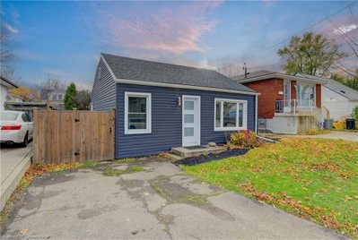 Single Family Residence sold at 73 East 33rd Street, Hamilton, ON, L8V 3T3 - Raleigh - MLS: 40681025