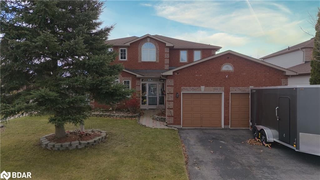 Single Family Residence sold at 1 Farmstead Crescent, Barrie, Holly, L4N 8S3 - MLS: 40681605