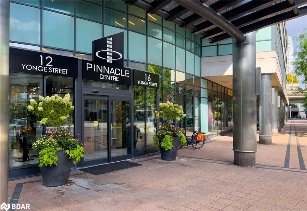 Condo/Apt Unit sold at PH 4006-16 Yonge Street, Toronto, Waterfront Communities C1, M5E 2A1 - MLS: 40681809