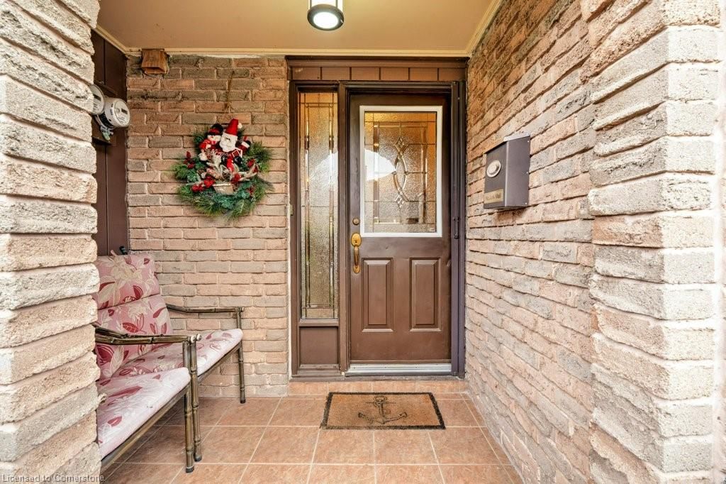 Row/Townhouse for sale at 41-2301 Cavendish Drive, Burlington, Brant Hills, L7P 3M3 - MLS: 40681925