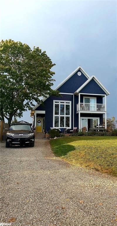 1605 Lakeshore Road