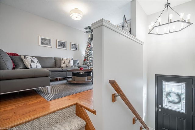 6 - 25 Viking Drive