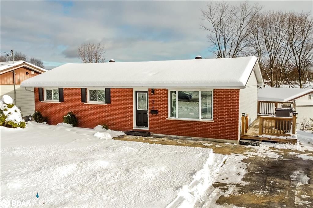 Duplex Up/Down for sale at 2 Walker Avenue, Orillia, West Ward, L3V 6G7 - MLS: 40683004