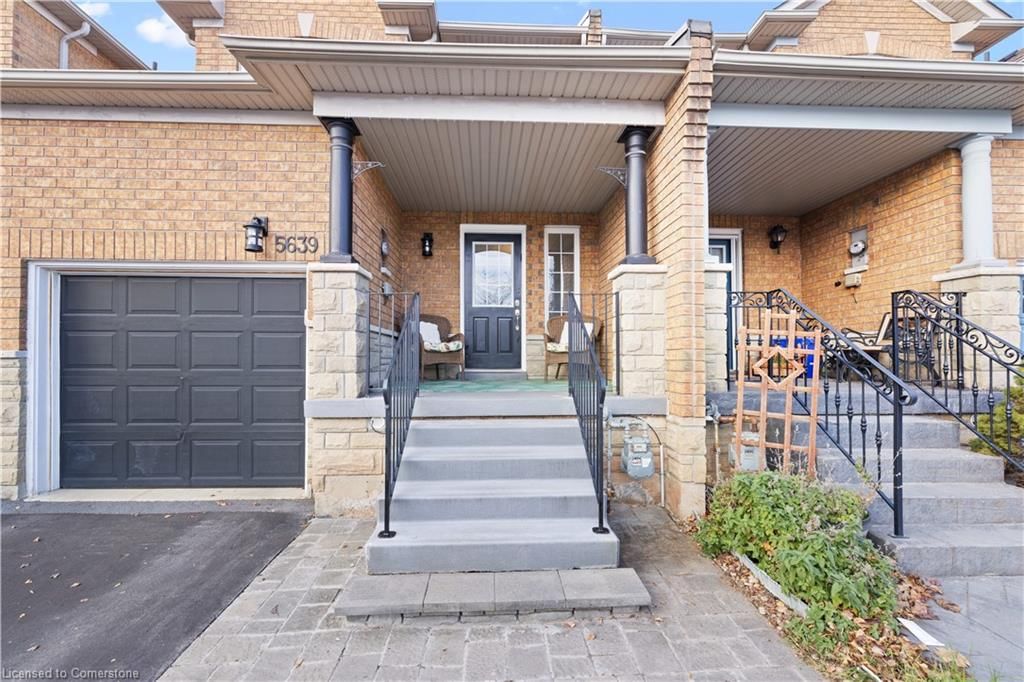 Row/Townhouse sold at 5639 Evelyn Lane, Burlington, Pinedale, L7L 6X1 - MLS: 40683274