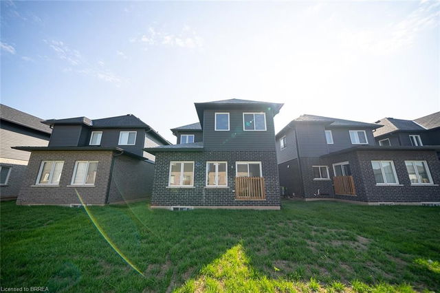 52 Bradley Avenue