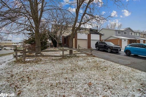 Single Family Residence sold at 290 Collings Avenue, Bradford West Gwillimbury, Bradford, L3Z 1W3 - MLS: 40683918