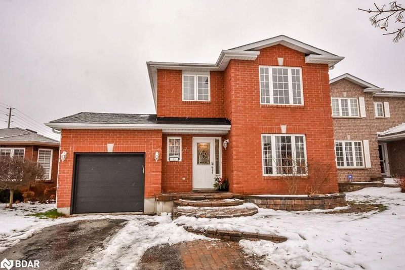 33 Brown Wood Drive, Barrie, Ontario (MLS 40684544)