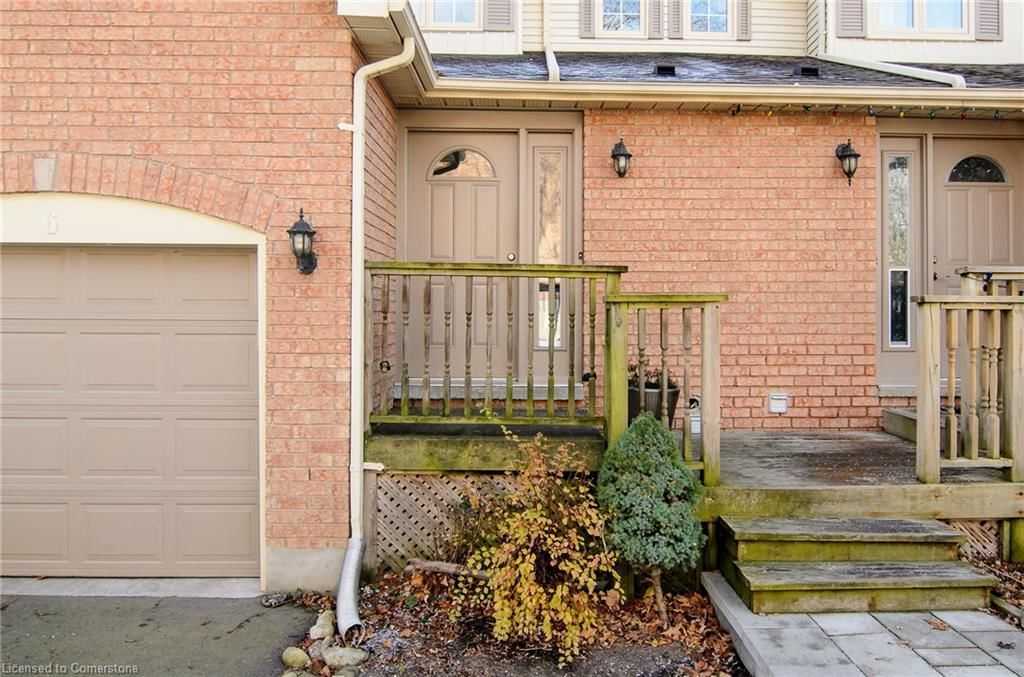 Row/Townhouse sold at 6-79 Braeheid Avenue Avenue, Hamilton, Waterdown West, L8B 0C6 - MLS: 40684854