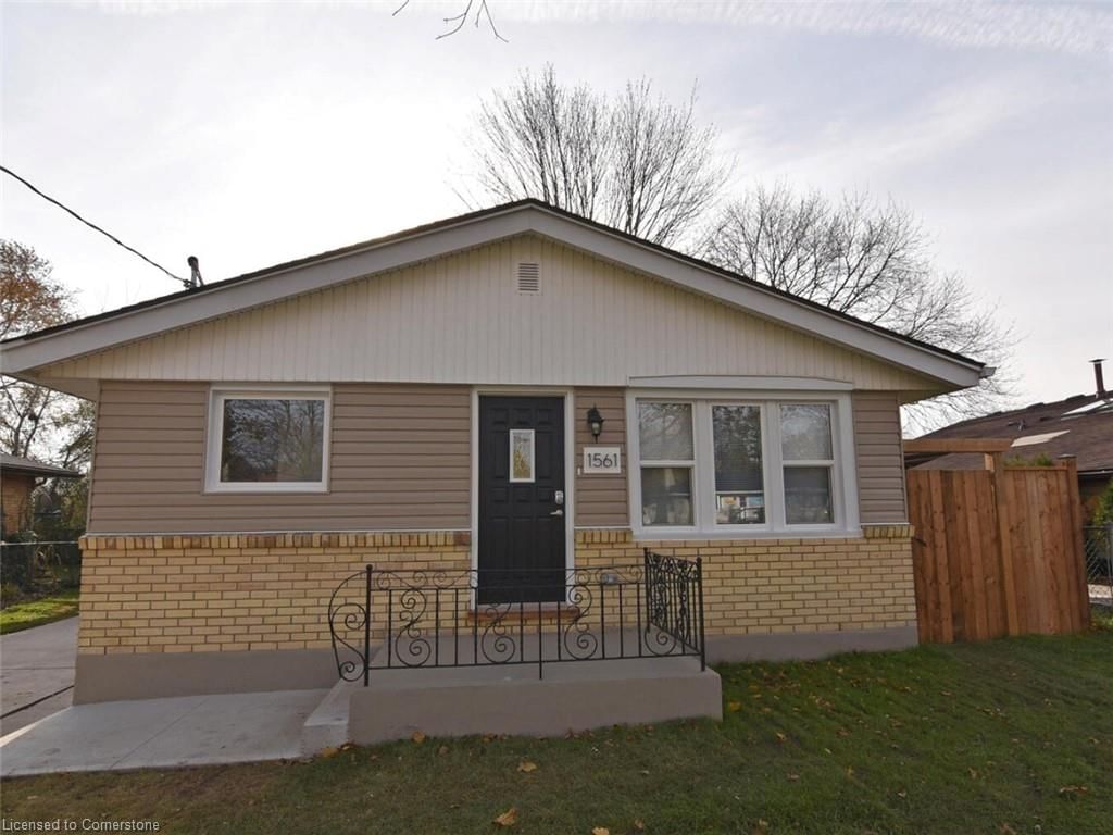 Single Family Residence leased at 1-1561 Dale Street, London, East H, N5Y 1Y1 - MLS: 40684959