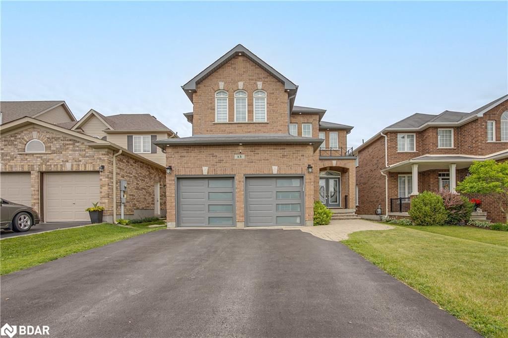 Single Family Residence for sale at 13 Auburn Court, Barrie, Ardagh, L4N 6G9 - MLS: 40685249