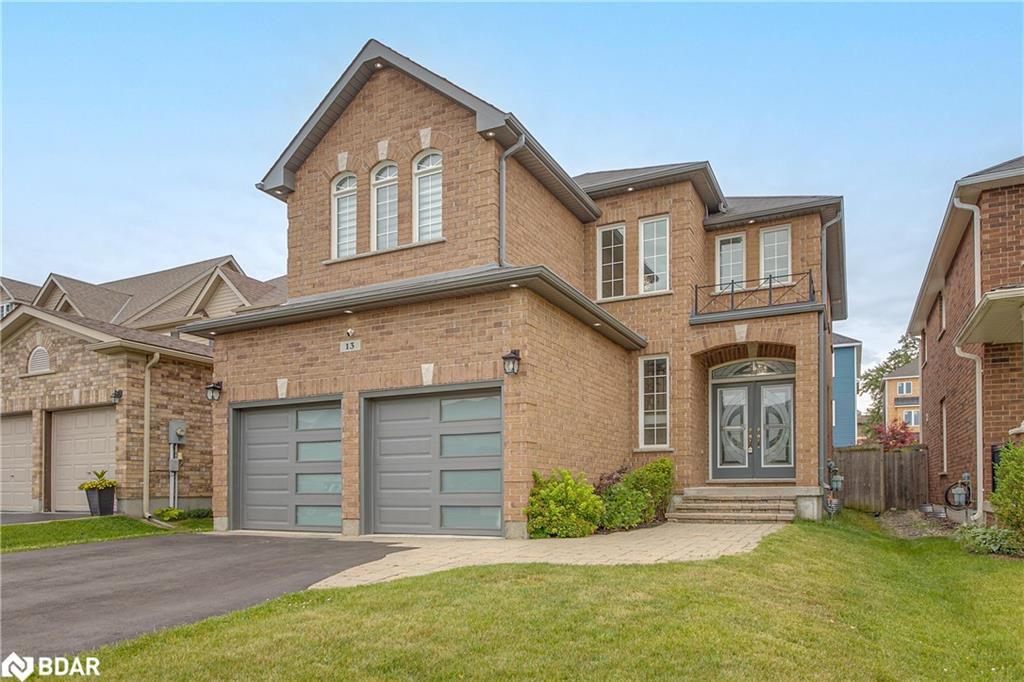 Single Family Residence for sale at 13 Auburn Court, Barrie, Ardagh, L4N 6G9 - MLS: 40685249