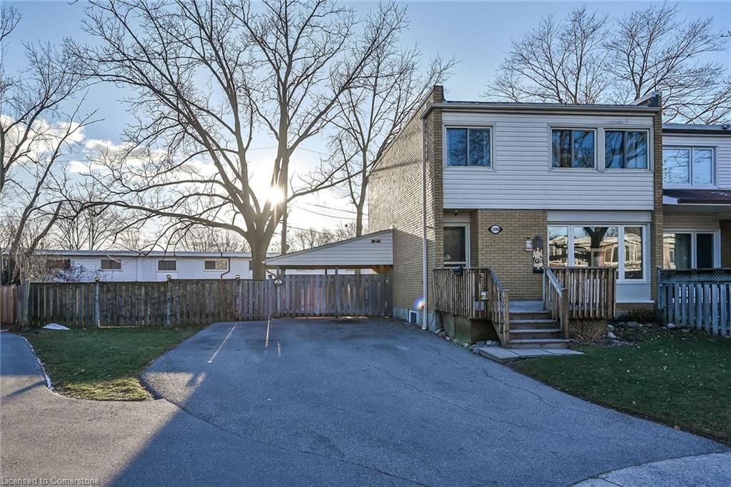 Row/Townhouse sold at 2398 Maryvale Court, Burlington, Mountainside, L7P 2P2 - MLS: 40685328