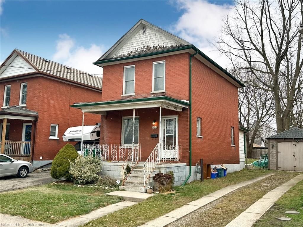 Single Family Residence sold at 57 Lowell Street, Cambridge, Glenview, Lincoln, Oak, N1R 5E2 - MLS: 40685735