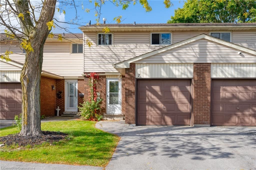 Row/Townhouse for sale at 7-1350 Limeridge Road, Hamilton, Lisgar, L8W 1L6 - MLS: 40685821