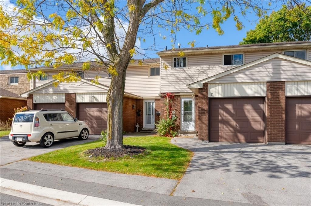 Row/Townhouse for sale at 7-1350 Limeridge Road, Hamilton, Lisgar, L8W 1L6 - MLS: 40685821