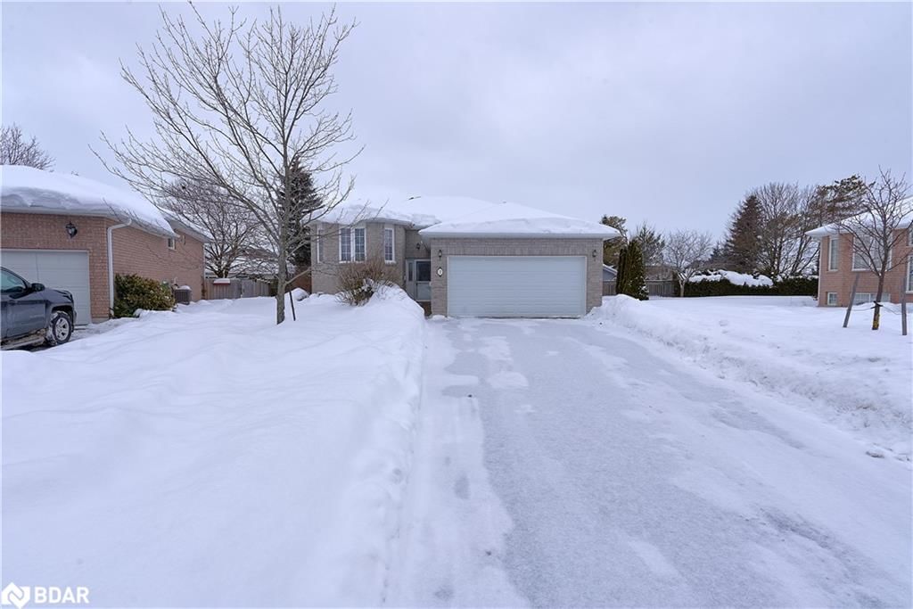 Single Family Residence for sale at 7 Samuel Place, Lindsay, Lindsay (Town), K9V 6B9 - MLS: 40685955