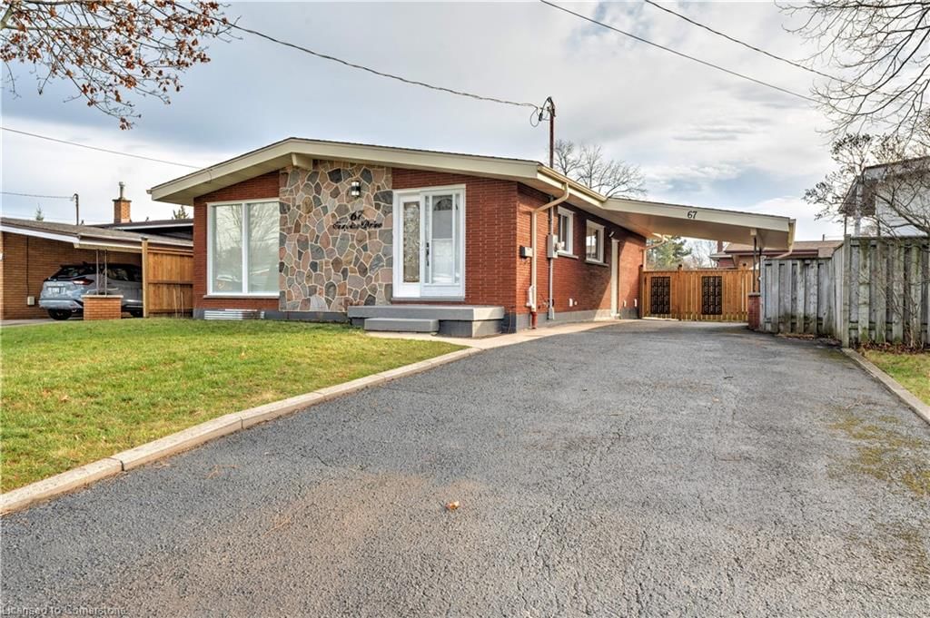 Single Family Residence sold at 67 Sunrise Drive, Hamilton, Greenford, L8K 4C4 - MLS: 40686003