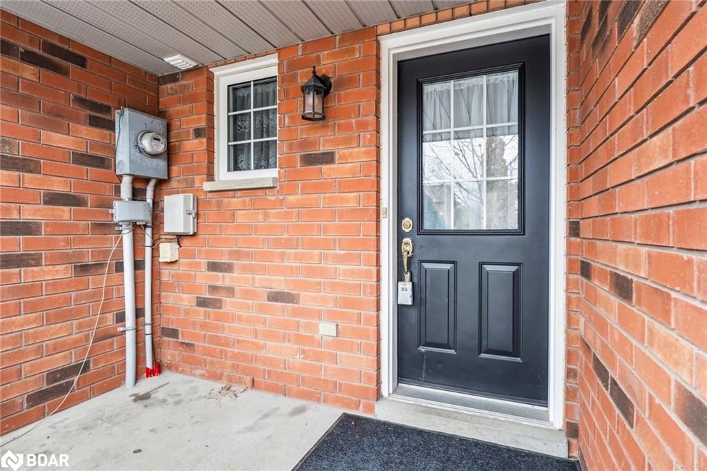 Row/Townhouse for sale at 6 Huitema Court, Barrie, Holly, L4N 9P9 - MLS: 40686440