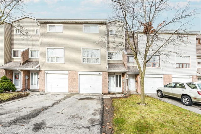 47 - 47 Ellis Drive