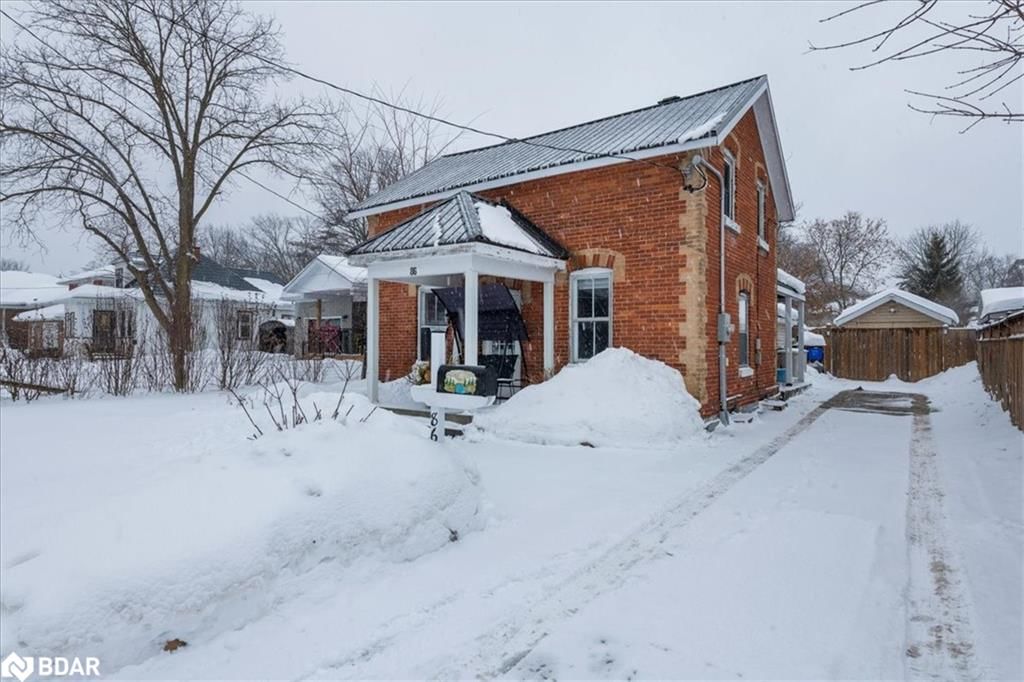 Single Family Residence for sale at 86 Henry Street, Barrie, Lakeshore, L4N 1C8 - MLS: 40686844