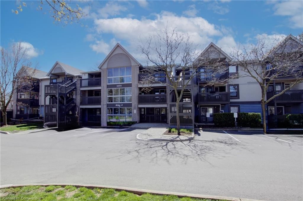 Condo/Apt Unit for sale at 213-2030 Cleaver Avenue, Burlington, Headon Forest, L7M 4C3 - MLS: 40686850