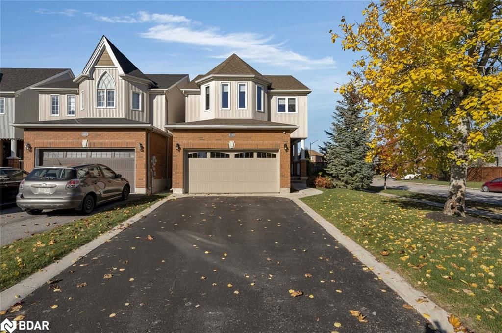 Single Family Residence sold at 1112 Kell Street, Innisfil, Alcona, L9S 4W4 - MLS: 40686948