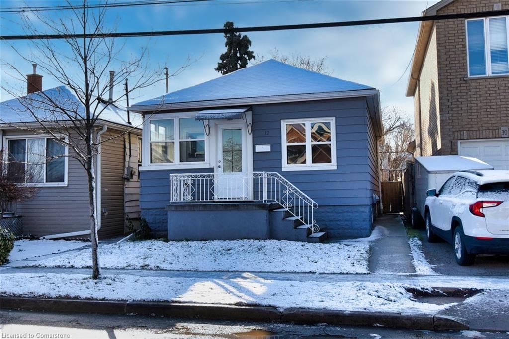 Single Family Residence for sale at 32 Vansitmart Avenue, Hamilton, Homeside, L8H 3A3 - MLS: 40686978