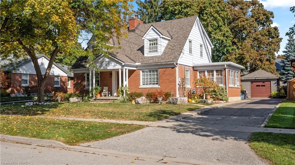 Single Family Residence for sale at 46 Devon Street, Brantford, Henderson, N3R 1M2 - MLS: 40687142