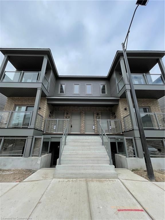 Row/Townhouse for lease at 52-205 West Oak Trail, Kitchener, Huron Park, N2R 0R9 - MLS: 40687489