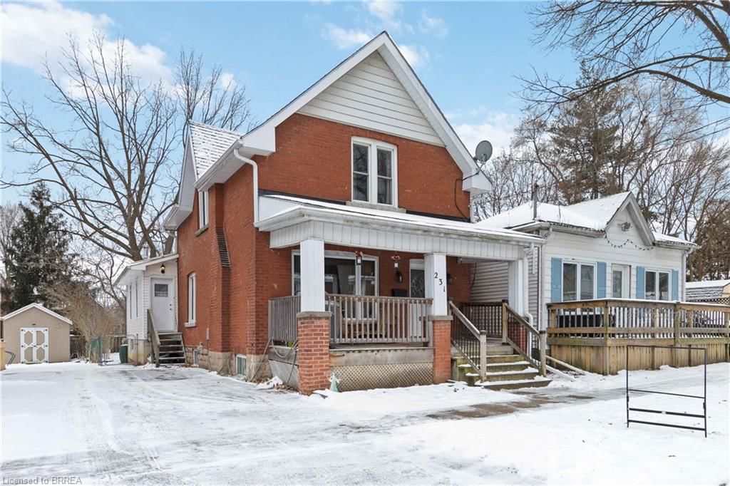 Single Family Residence sold at 231 Sheridan Street, Brantford, East Ward, N3S 4R4 - MLS: 40687628