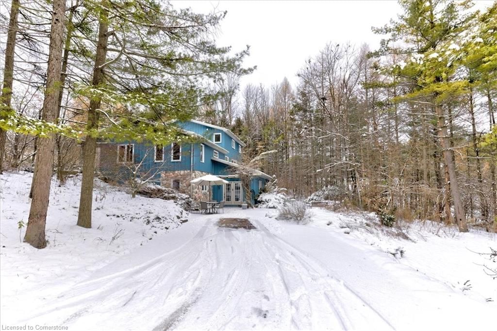 Single Family Residence sold at 7204 Concession 1 Road, Puslinch, Crieff/Aikensville/Killean, N0B 2J0 - MLS: 40687704