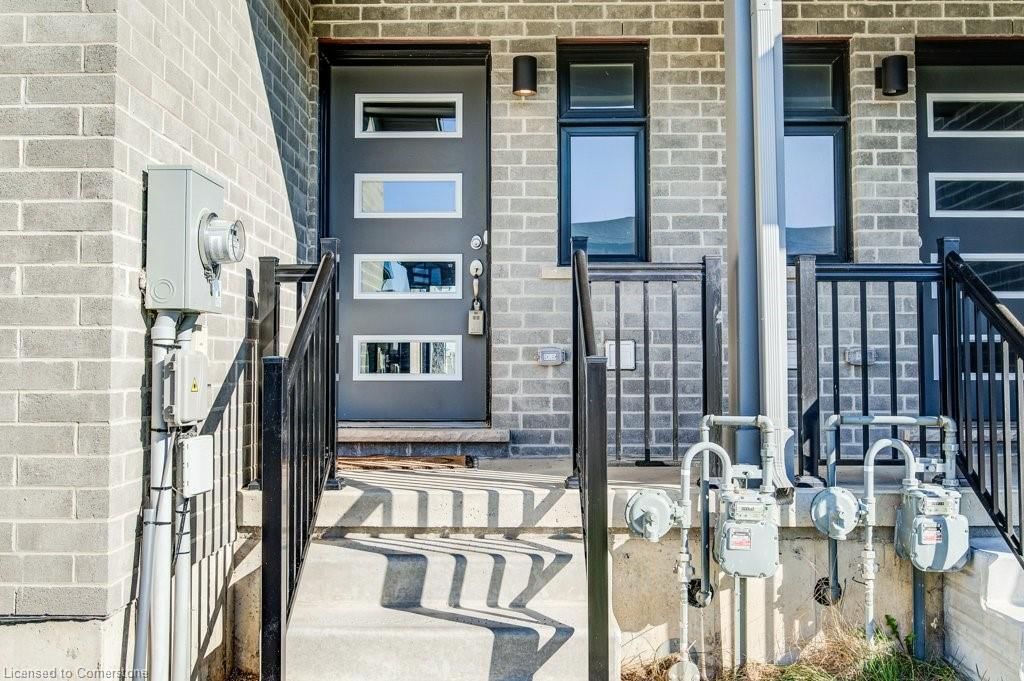 Row/Townhouse sold at 38 Wilkinson Avenue, Cambridge, Westview, N1S 0C5 - MLS: 40687761