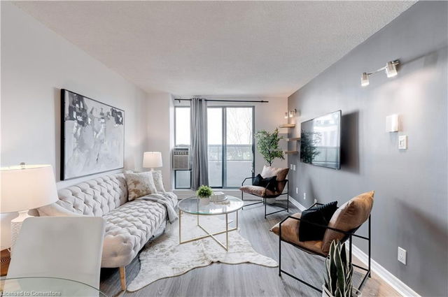 409 - 175 Hunter Street