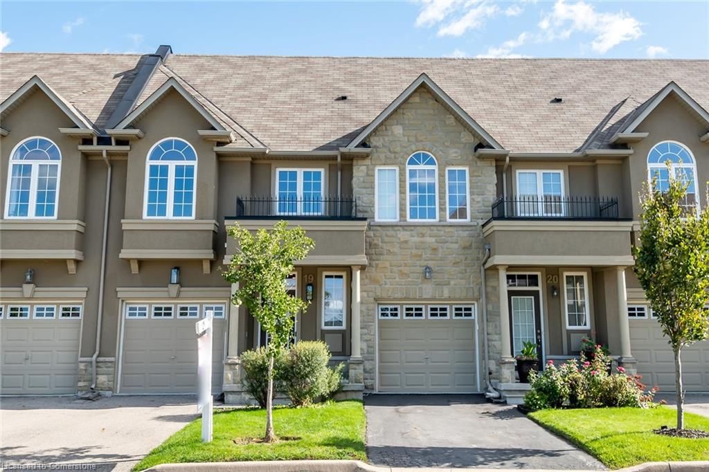 Row/Townhouse sold at 19-370 Stonehenge Drive, Ancaster, Meadowlands, L9K 0H9 - MLS: 40687939