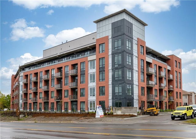 524 - 1010 Dundas Street