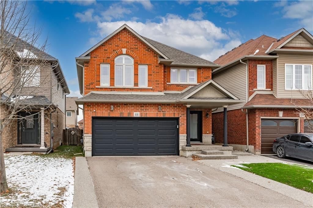 Single Family Residence for sale at 44 Pelech Crescent, Hamilton, Trinity, L0R 1P0 - MLS: 40688371