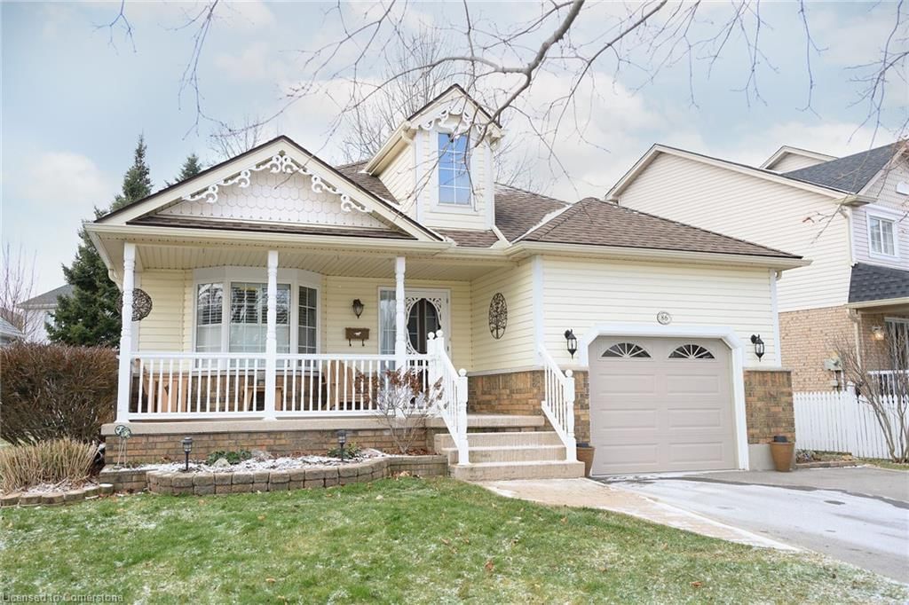 Single Family Residence for sale at 86 Griffith Drive, Grimsby, Grimsby East (542), L3M 5K9 - MLS: 40688476