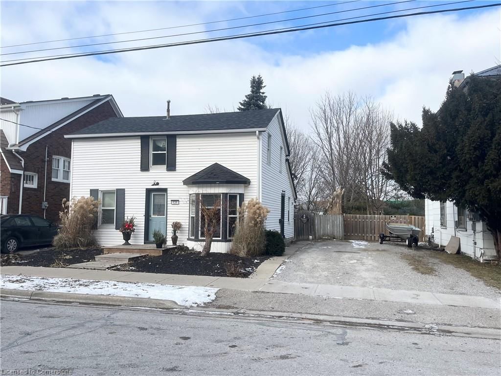 Single Family Residence sold at 131 Stanley Street, Simcoe, Town of Simcoe, N3Y 1M6 - MLS: 40688575