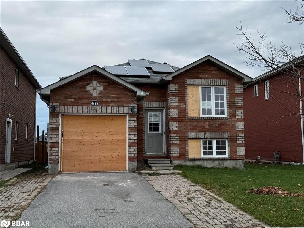 Single Family Residence for sale at 60 William Paddison Drive, Barrie, East, L4M 0G4 - MLS: 40688604