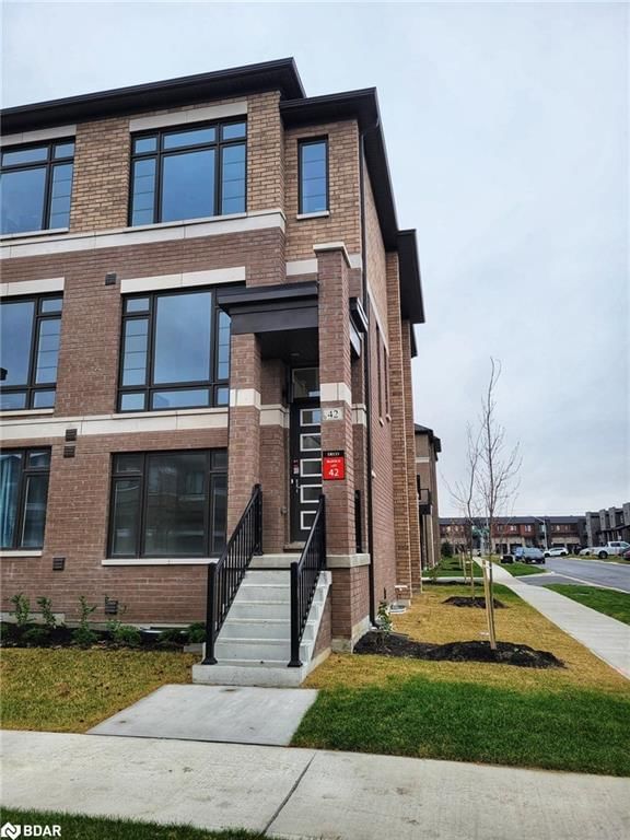 Row/Townhouse sold at 42 Cherry Hill Lane, Barrie, Painswick, L4N 6K7 - MLS: 40688632