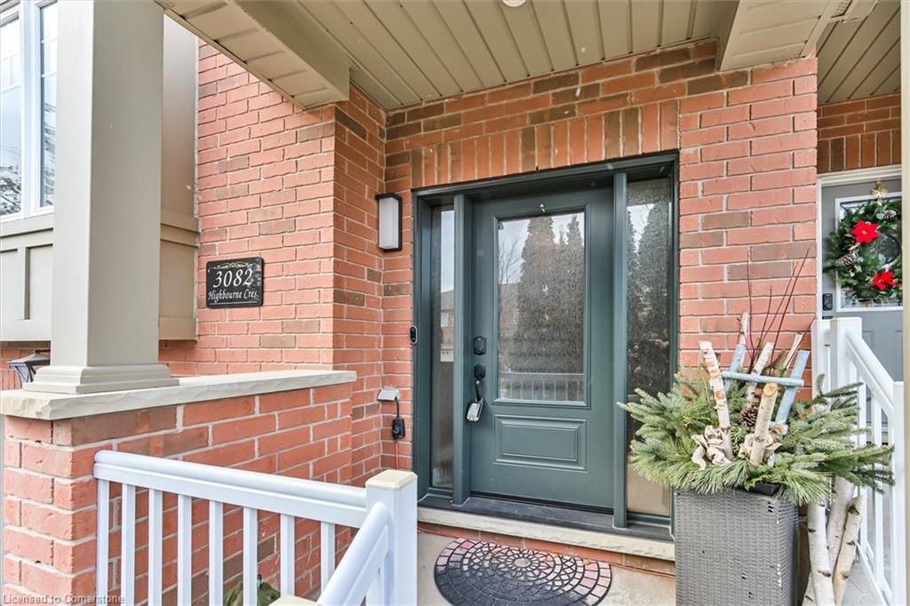 Row/Townhouse sold at 3082 Highbourne Crescent, Oakville, BC Bronte Creek, L6M 5H1 - MLS: 40688710