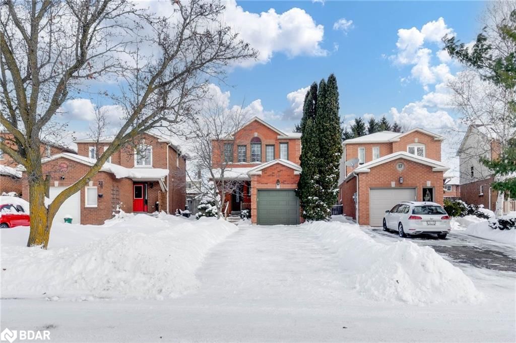 Single Family Residence sold at 19 Weatherup Crescent, Barrie, Sunnidale, L4N 7J5 - MLS: 40689010