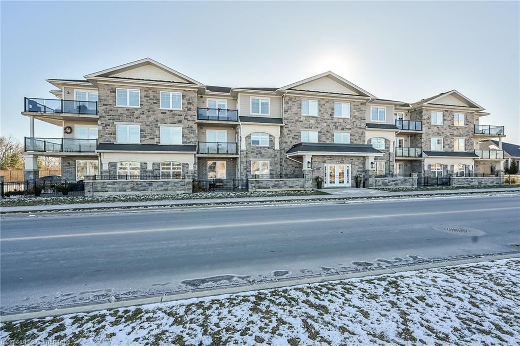 Condo/Apt Unit sold at 105-65 Haddington Street, Caledonia, Caledonia South East, N3W 2H2 - MLS: 40689152