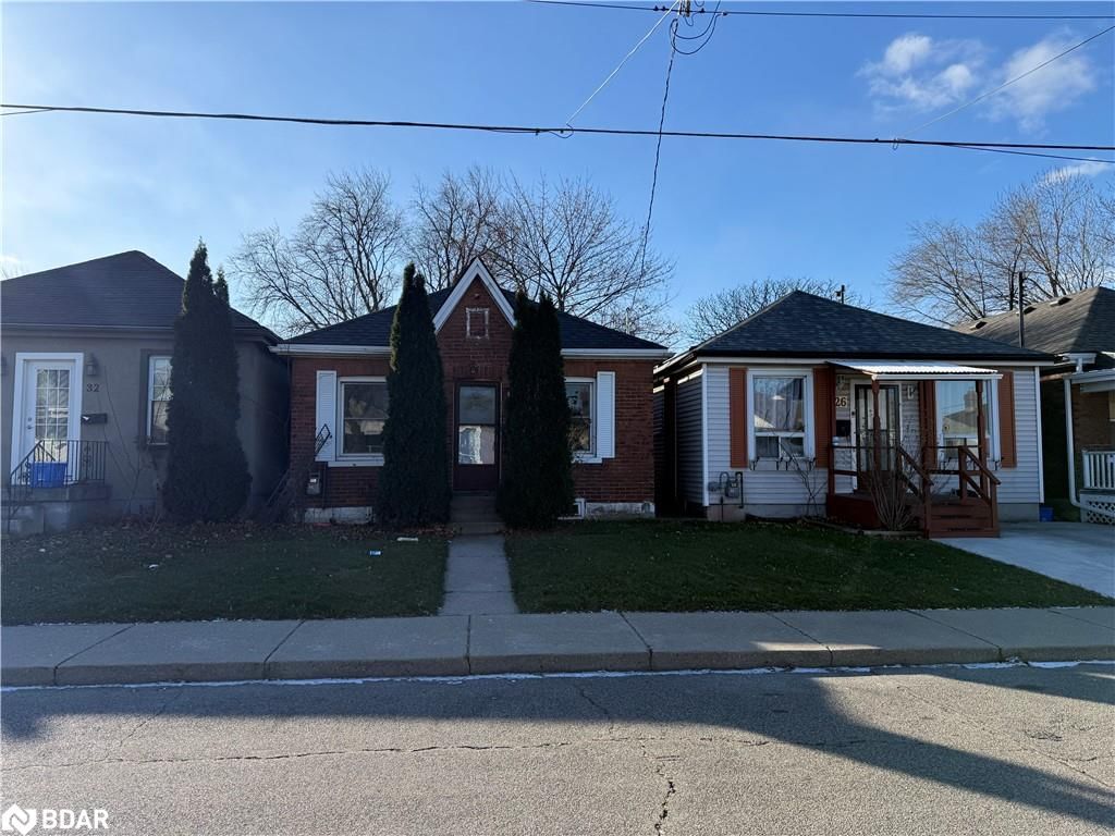 Single Family Residence for sale at 28 Harrison Avenue, Hamilton, Homeside, L8H 2Z7 - MLS: 40689627